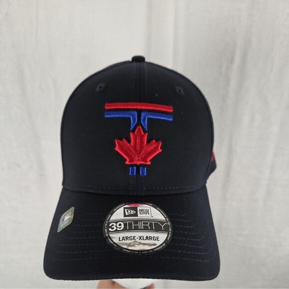 Toronto Blue Jays New Era Hat L/XL Navy 2024 City Connect 39THIRTY Flex Fit Leaf - Picture 2 of 7